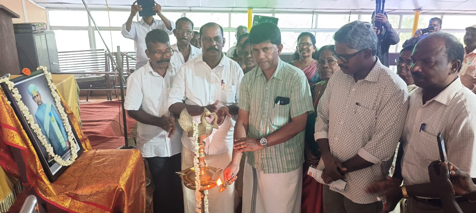 കാവാരിക്കുളം കണ്oൻ കുമാരൻ ജന്മദിനാഘോഷം കെ.എം. ട്രസ്റ്റ് ചരിത്ര സെമിനാർ സംഘടിപ്പിച്ചു